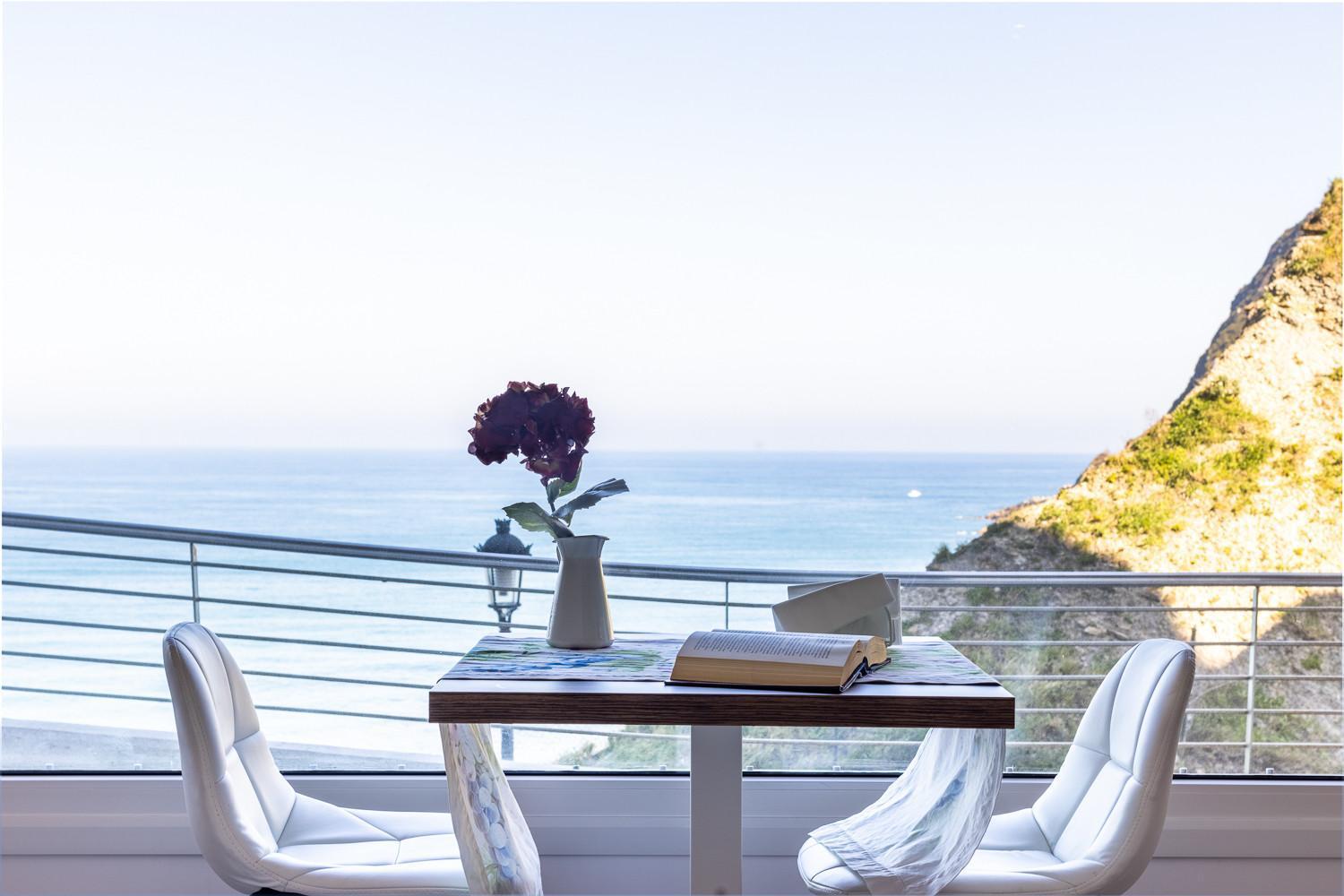 Apartamentos Kresala - Vistas Al Mar Getaria Zewnętrze zdjęcie